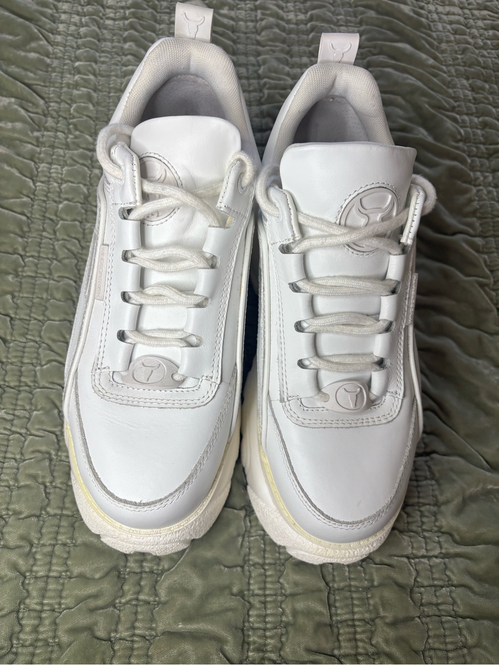 Windsor Smith Lupe Platform Sneaker - Picture 3 of 9